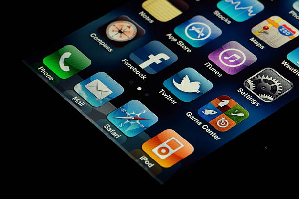 تكلفة تطبيق Android وiOS معًا